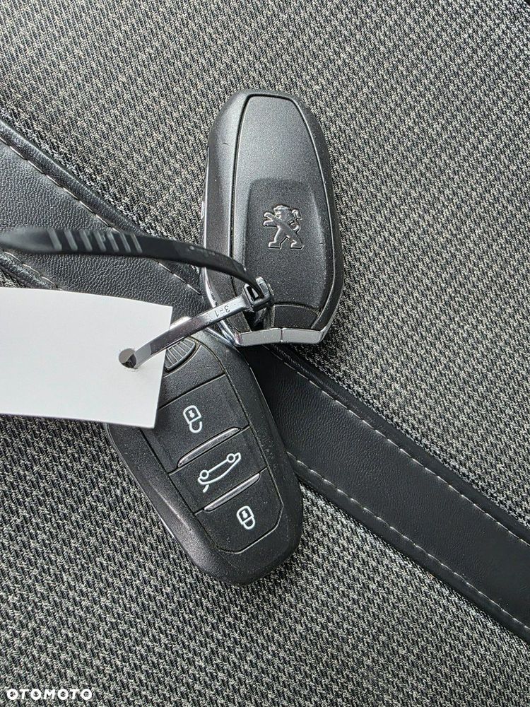 Peugeot 3008 1.6 THP Allure S&S EAT6 - 30