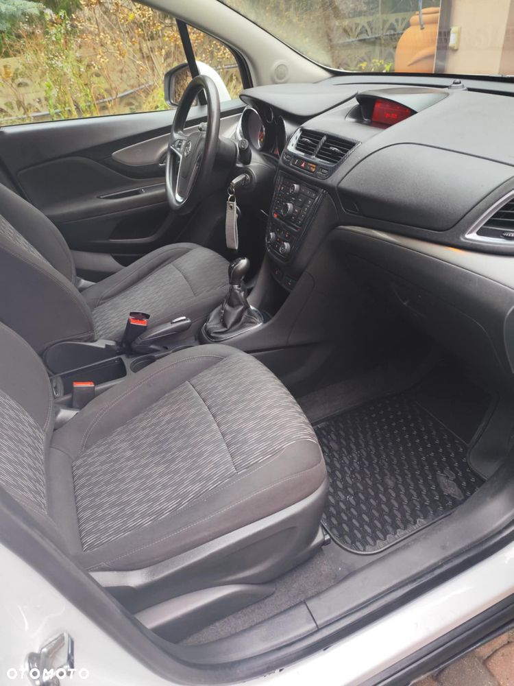 Opel Mokka 1.6 Essentia S&S - 11