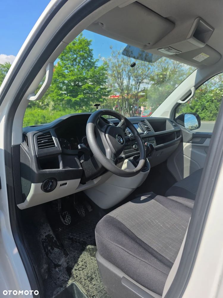 Volkswagen Transporter - 7