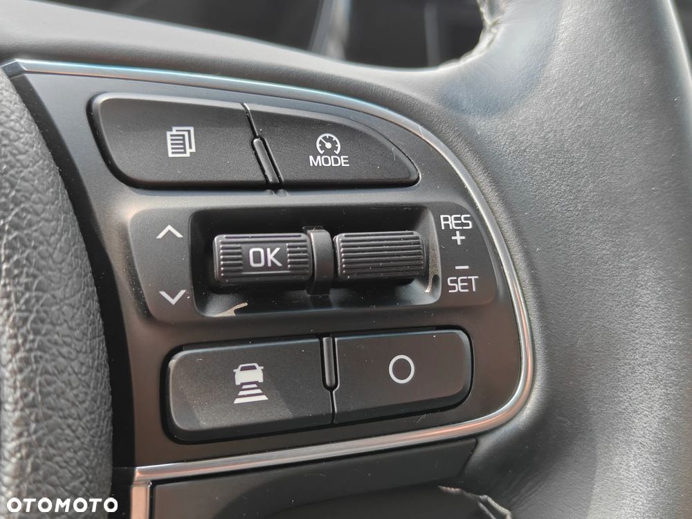 Kia Niro 1.6 GDI Hybrid Business Line - 19