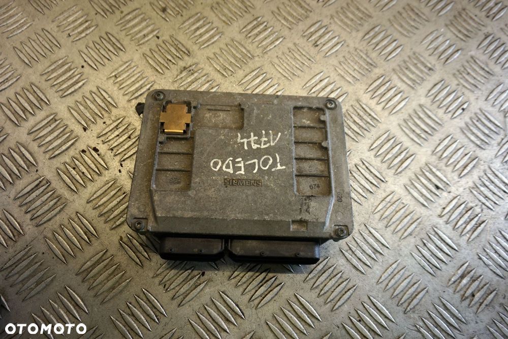 STEROWNIK SILNIKA KOMPUTER TOLEDO III 5P 1.6 8V 06A906033FH 5WP40278 SEAT 2004-2009 - 2