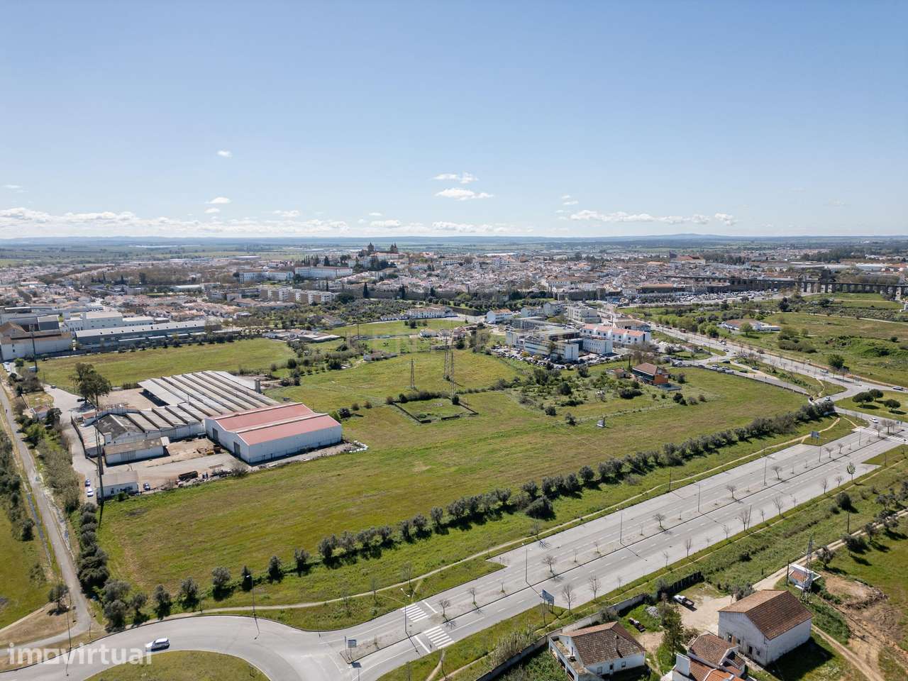 ÉVORA-PORTUGAL- Terreno em Local de Luxo,  Para Lotear e Urbanizar  em - Grande imagem: 2/11