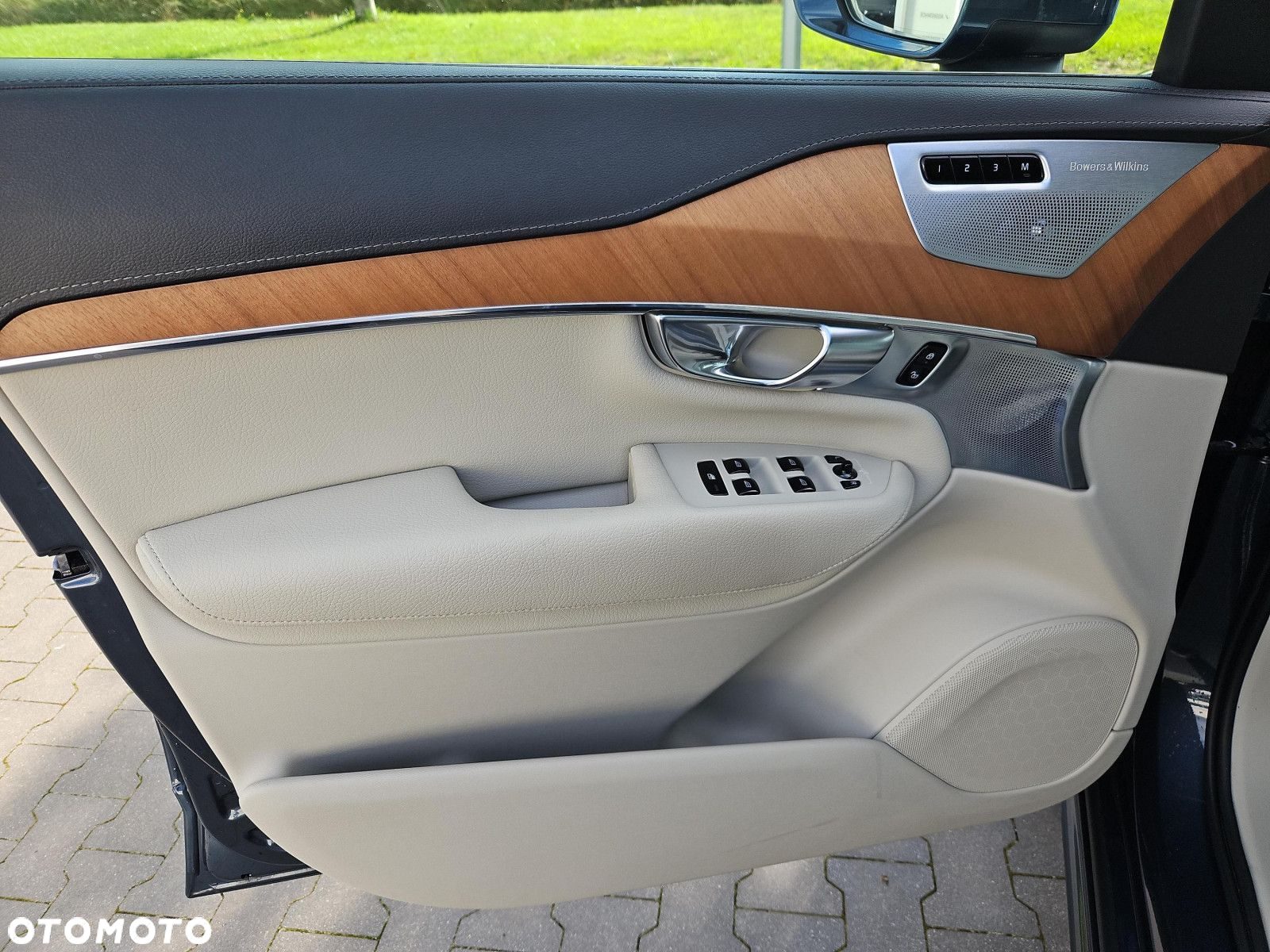 Volvo XC 90 D5 SCR AWD Inscription 7os - 25