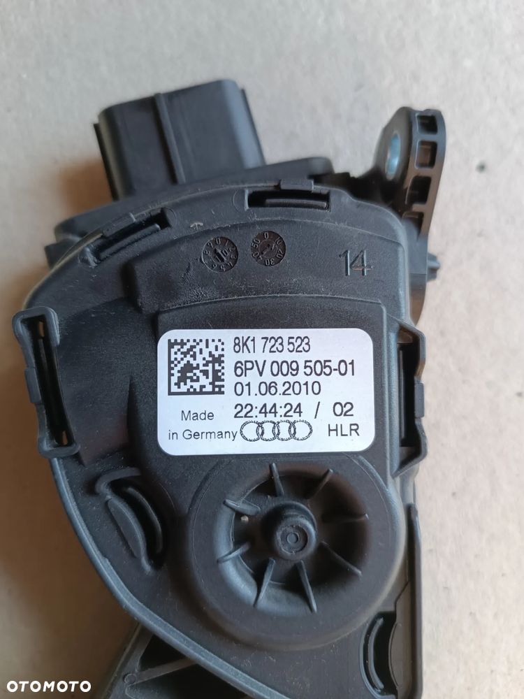 POTENCJOMETR PEDAŁ GAZU AUDI A6 C7 AUDI A8 D4 8K1723523 - 2