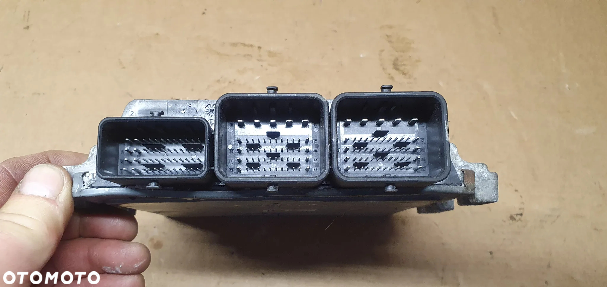 Komputer sterownik silnika Ford Focus MK3 1.6 TDCI BV61-12A650-MF - 2