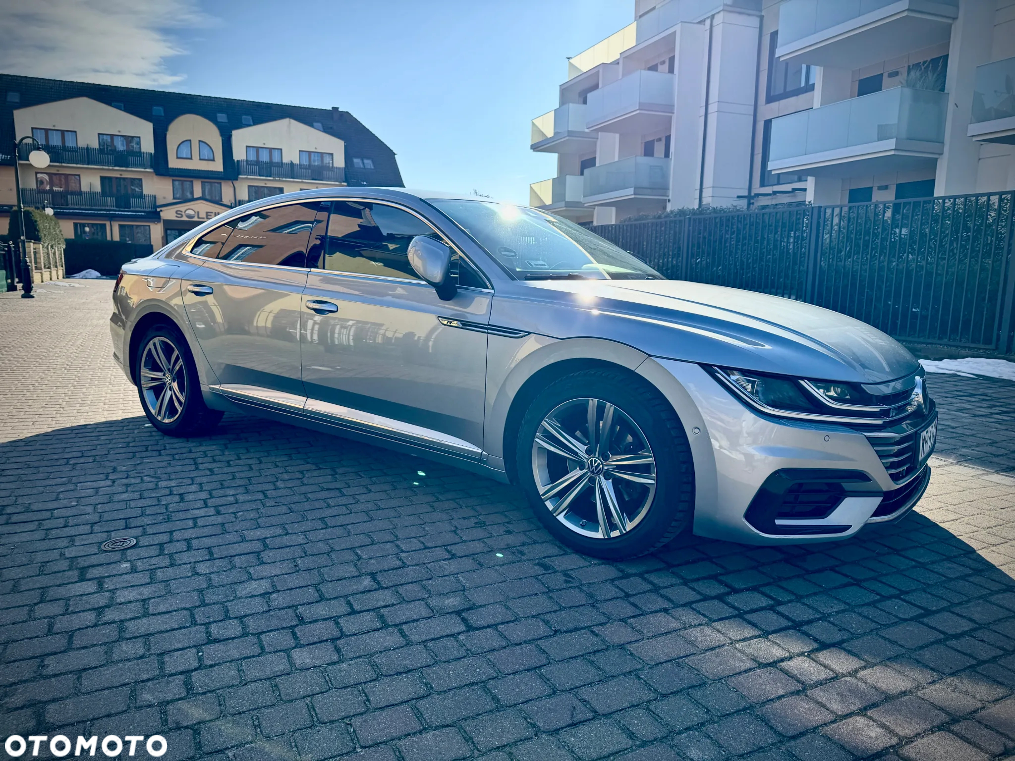 Volkswagen Arteon 2.0 TDI SCR R-Line Edition DSG - 21