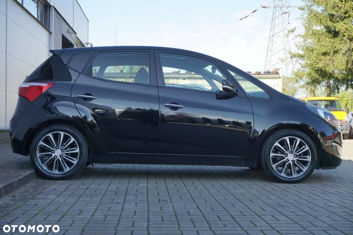Hyundai ix20 - 20