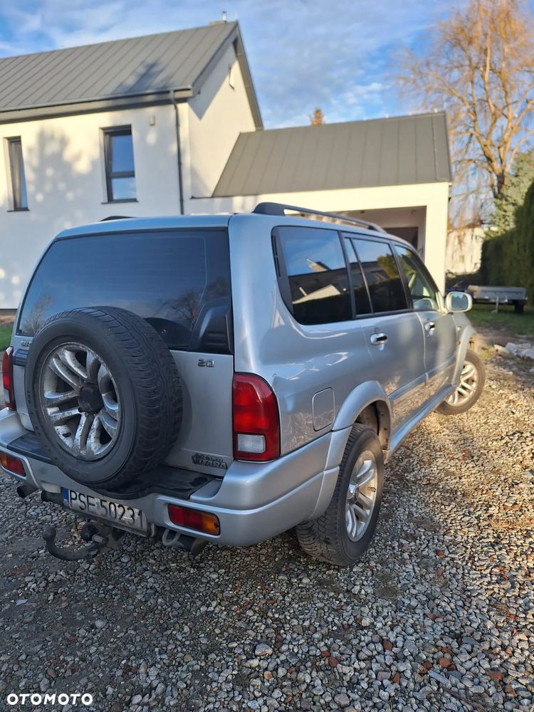 Suzuki Grand Vitara - 30
