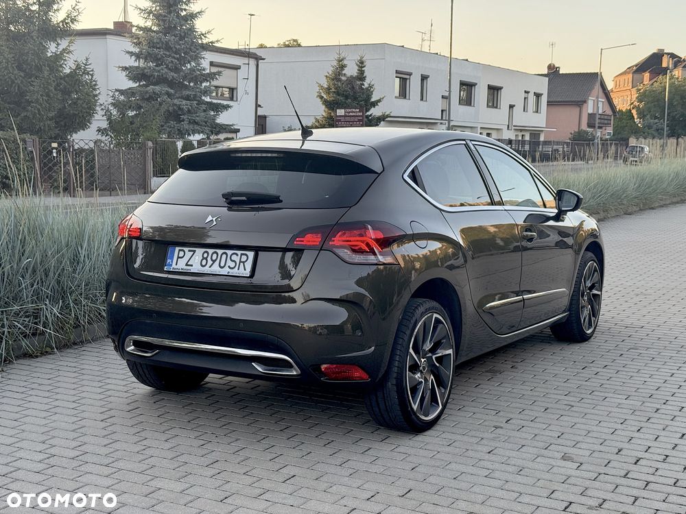Citroën DS4 1.6 THP SportChic - 2