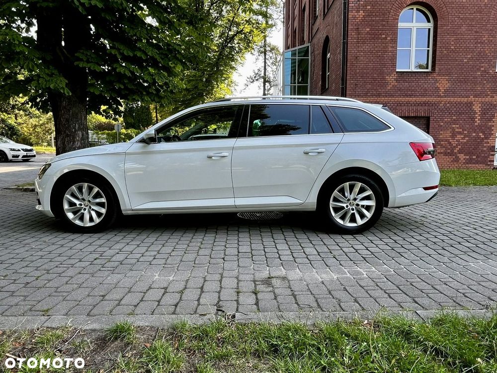 Skoda Superb 2.0 TDI SCR Ambition DSG - 15