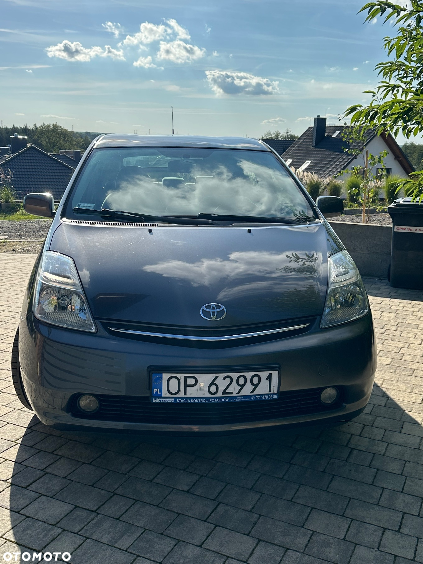 Toyota Prius - 5