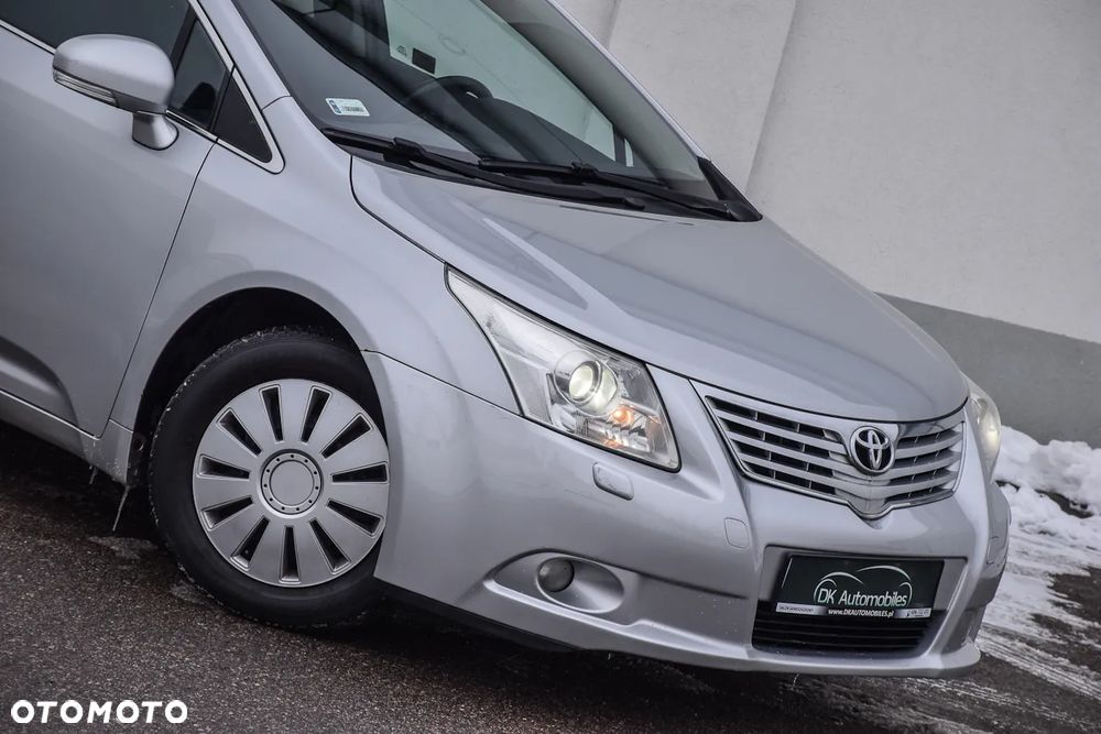 Toyota Avensis 2.0 D-4D Platinium - 14