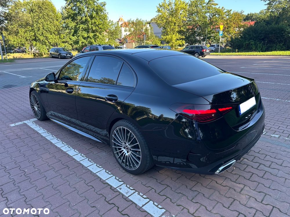 Mercedes-Benz Klasa C 180 9G-TRONIC AMG Line - 3
