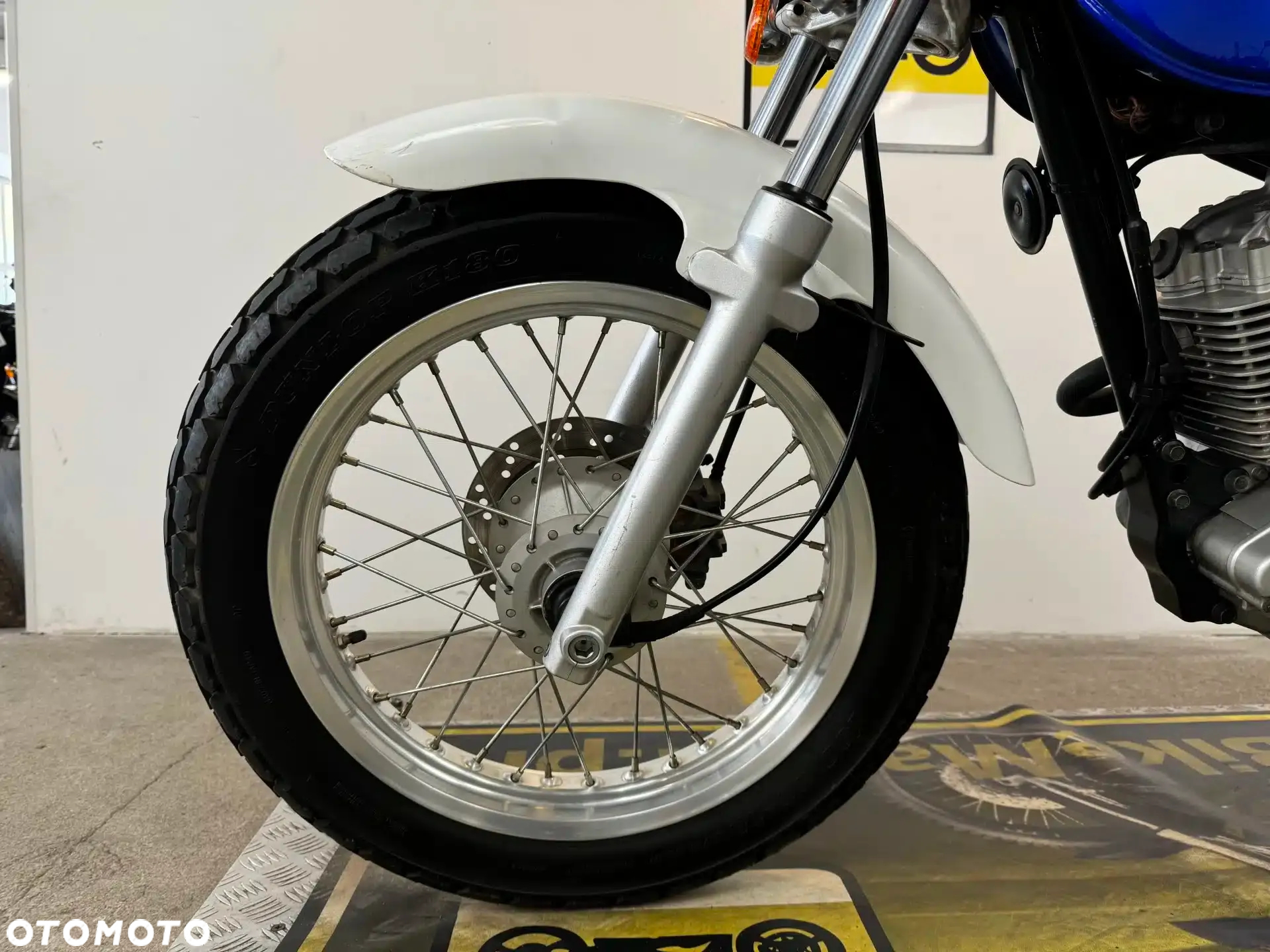 Suzuki RV - 18