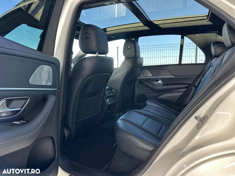 Mercedes-Benz GLE 350 e 4Matic 9G-TRONIC AMG Line - 11