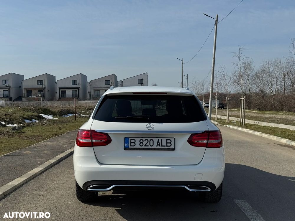 Mercedes-Benz C 220 d 4M T-Modell Aut - 6