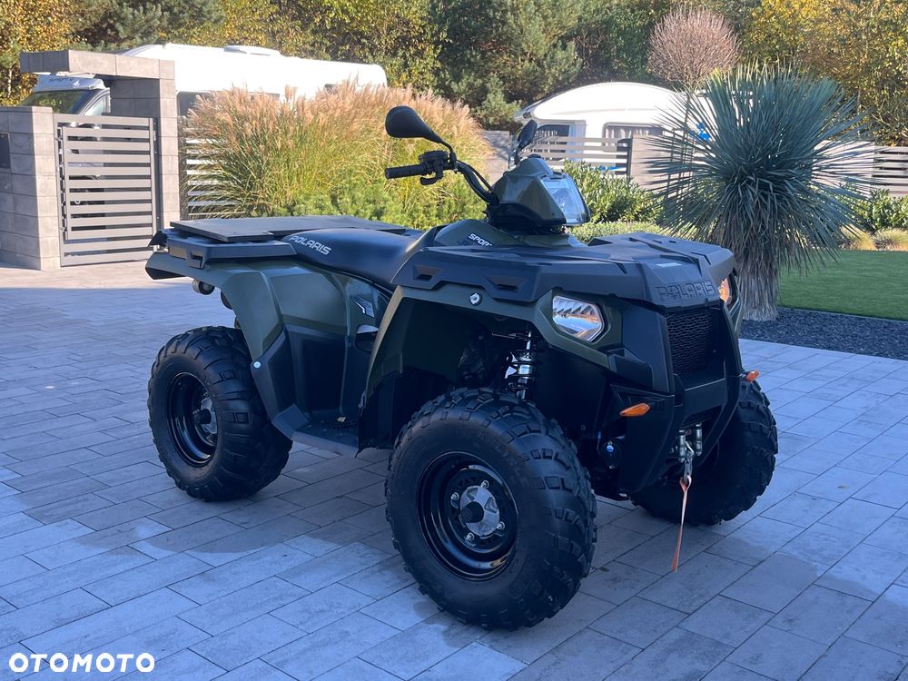 Polaris Sportsman - 1