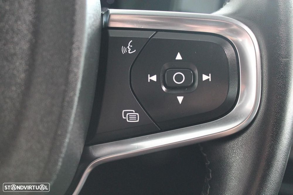Volvo XC 40 Recharge 69 kWh Single Motor Core - 24