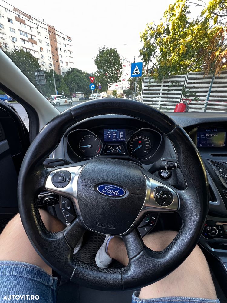 Ford Focus 1.6 TDCi DPF Start-Stopp-System Titanium - 10