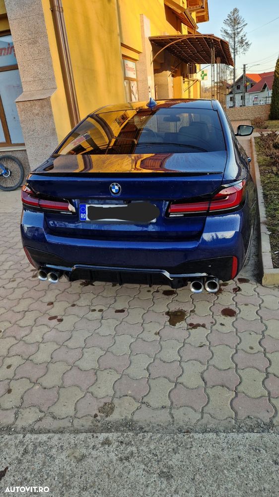 BMW Seria 5 525d Aut. Sport Line - 2