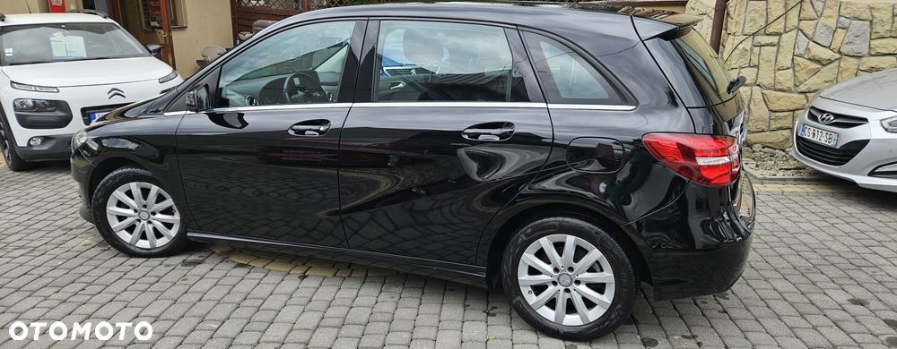 Mercedes-Benz Klasa B 180 (CDI) d 7G-DCT AMG Line - 16