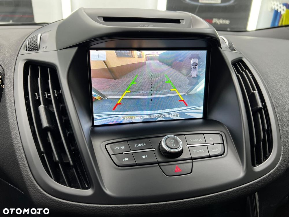 Ford Kuga - 15