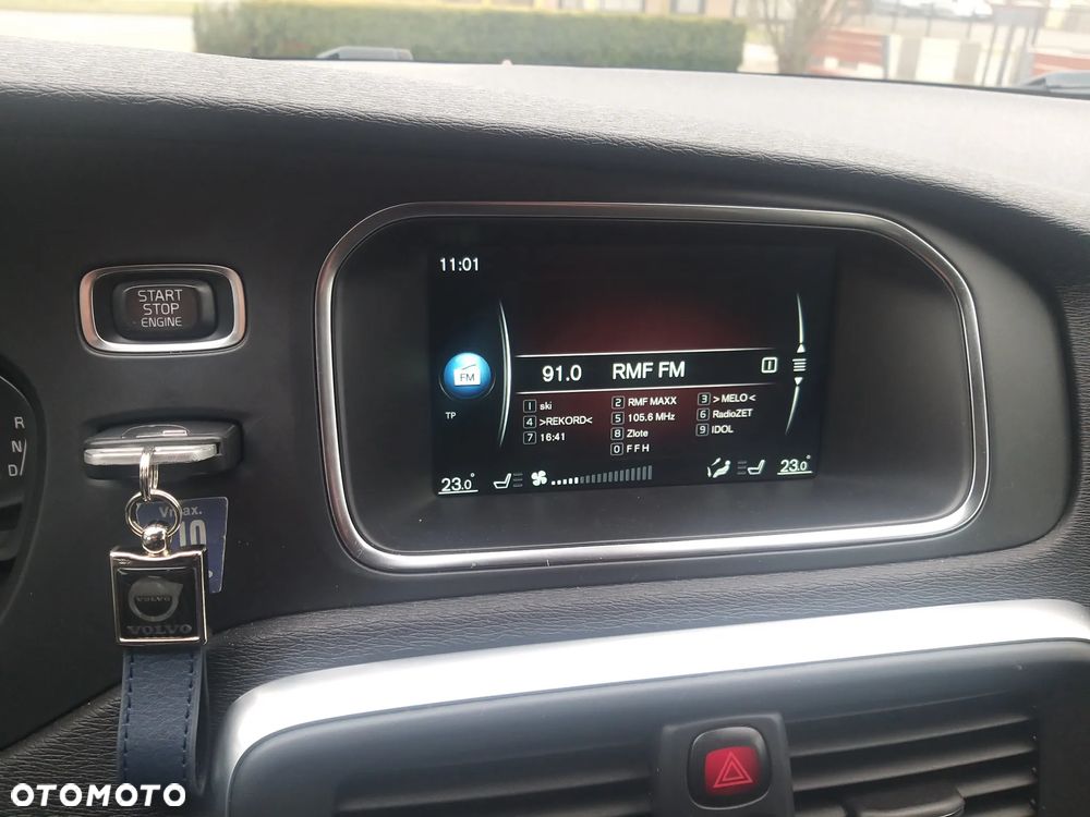 Volvo V40 Cross Country T4 AWD Momentum - 29