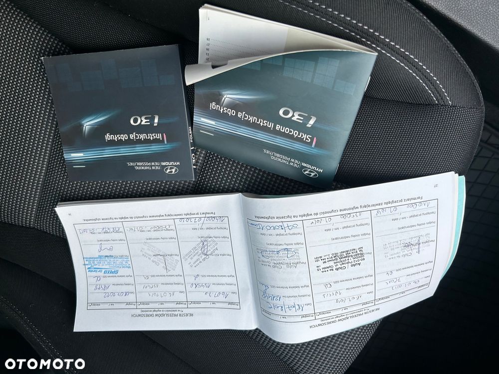 Hyundai i30 1.6 Comfort - 24