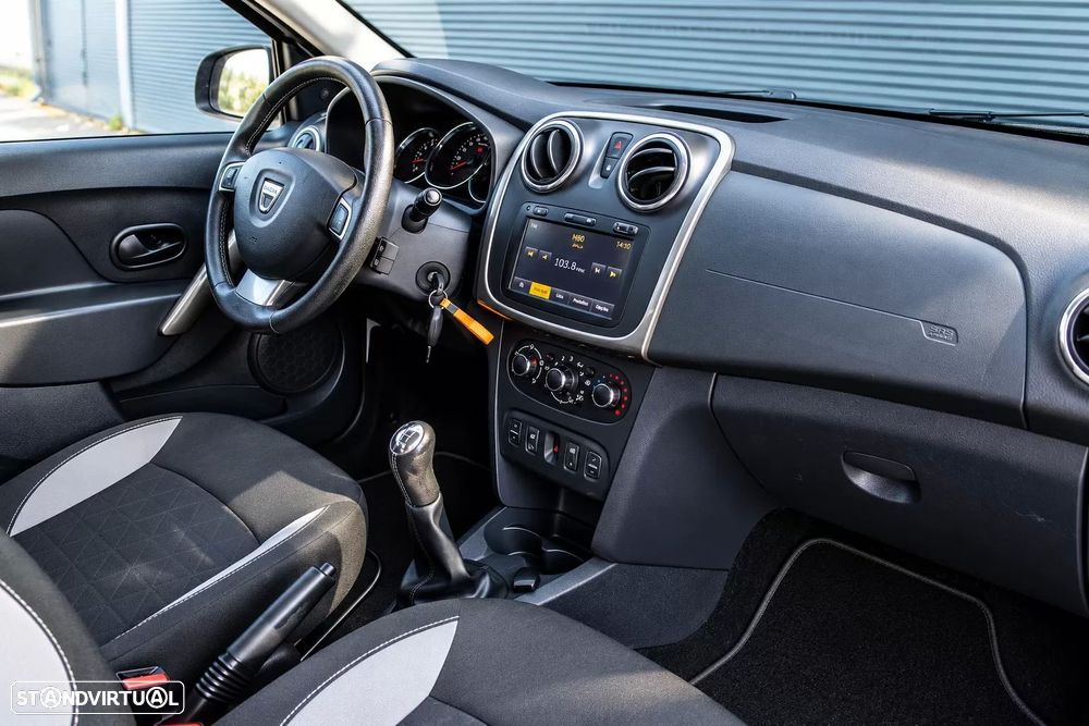 Dacia Sandero 0.9 TCe Stepway - 22