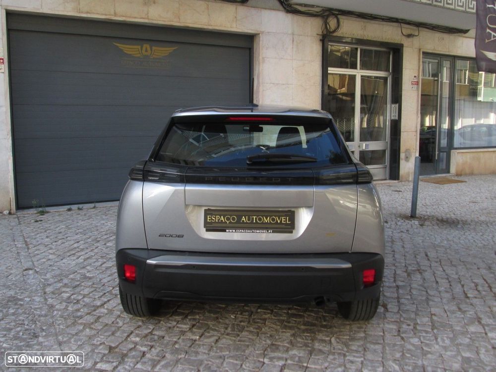 Peugeot 2008 1.2 PureTech Active - 8