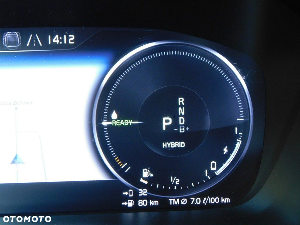 Volvo XC 40 - 20