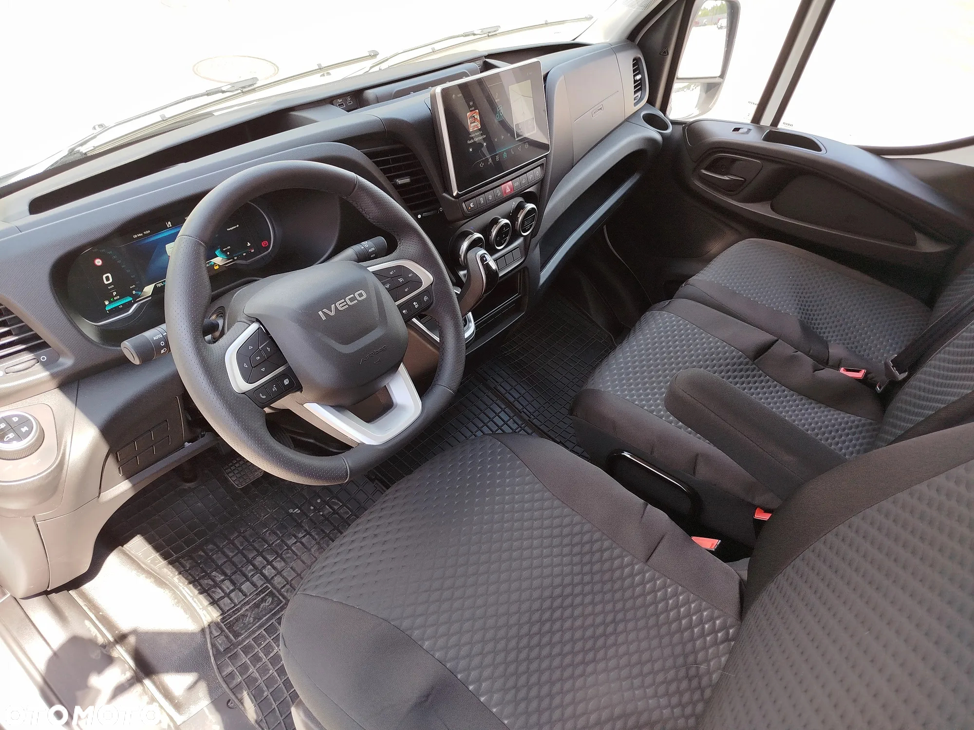 Iveco 35S18HA8V / 3.0 / 180km / NA WYPASIE!!! - 27