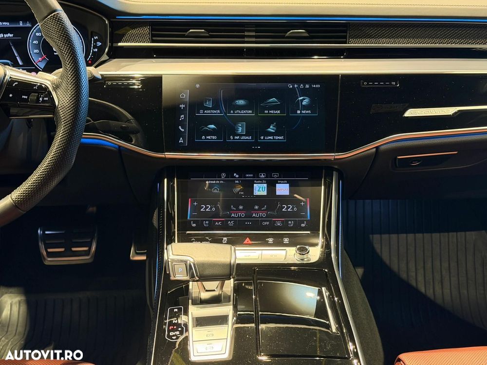 Audi A8 55 TFSI quattro Tiptronic MHEV - 29