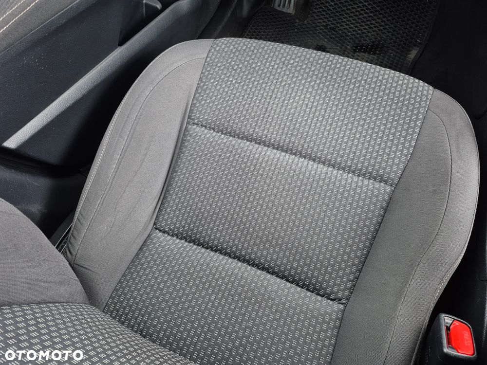 Toyota Corolla 1.6 Executive - 21