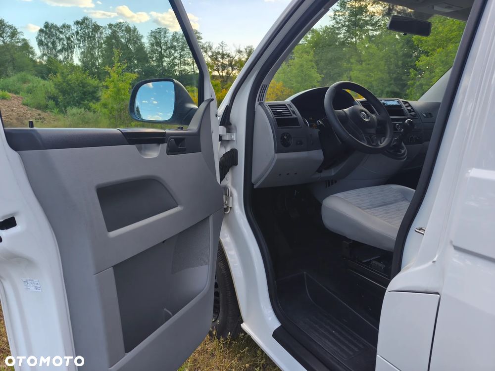Volkswagen Transporter - 16