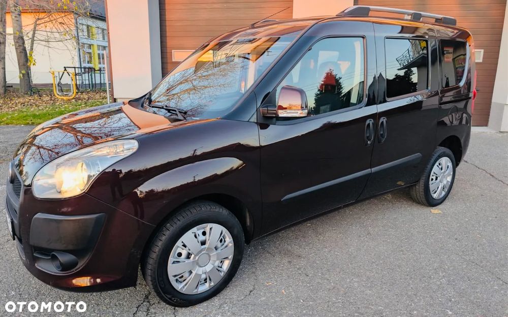 Fiat Doblo 1.4 16V Start&Stopp Dynamic Family - 23