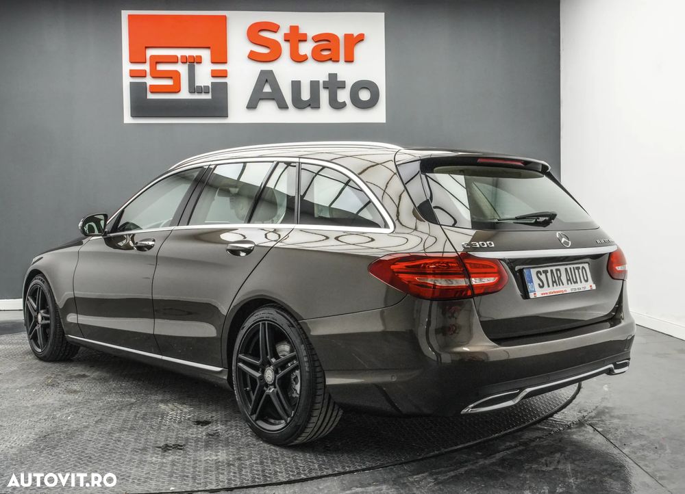 Mercedes-Benz C 300 BlueTec Hybrid - 4
