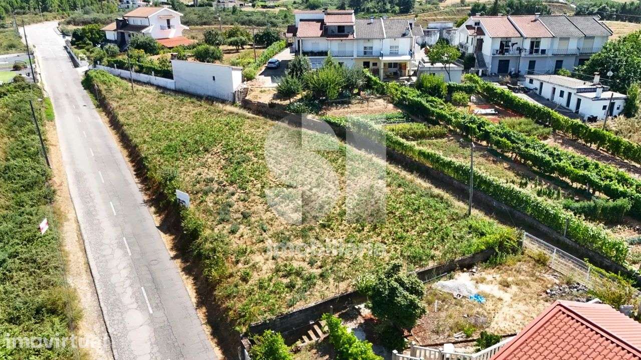Terreno em Vila real - Grande imagem: 2/22