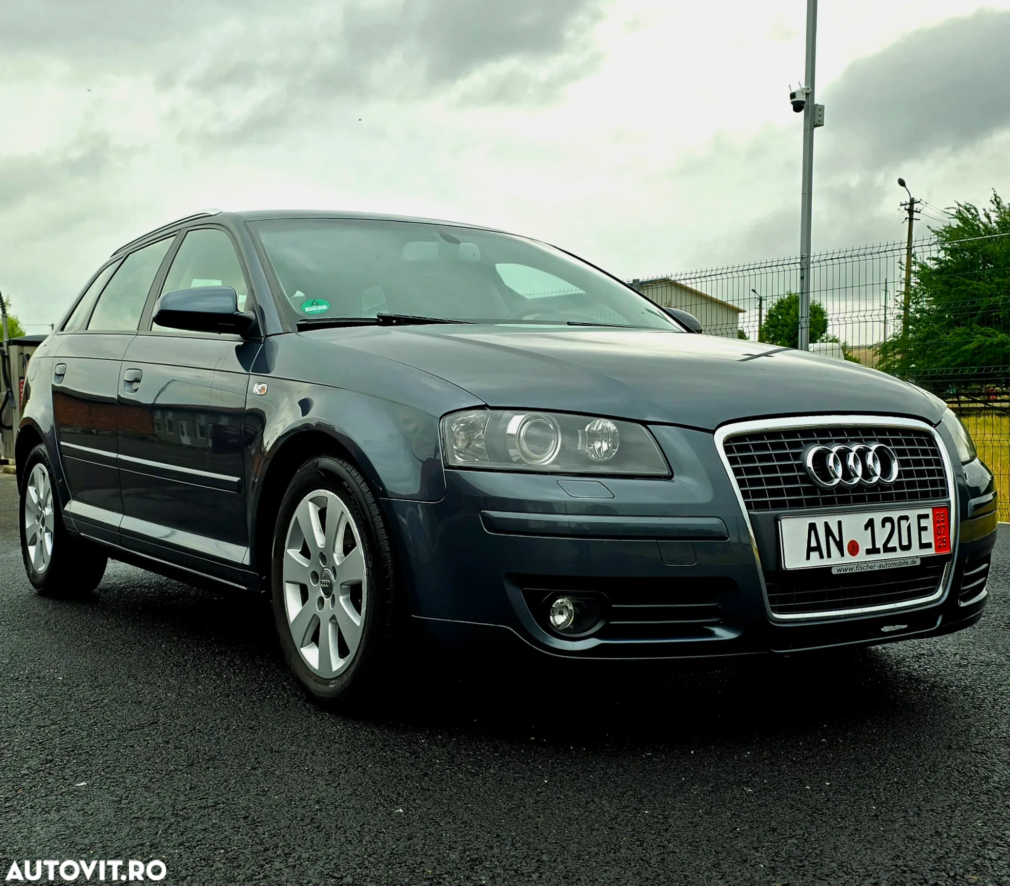 Audi A3 2.0 TDI Sportback DPF (DSG) S tronic Ambiente - 19