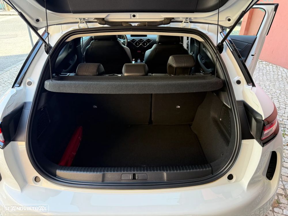 DS DS3 Crossback E-Tense Roofs of Paris - 23