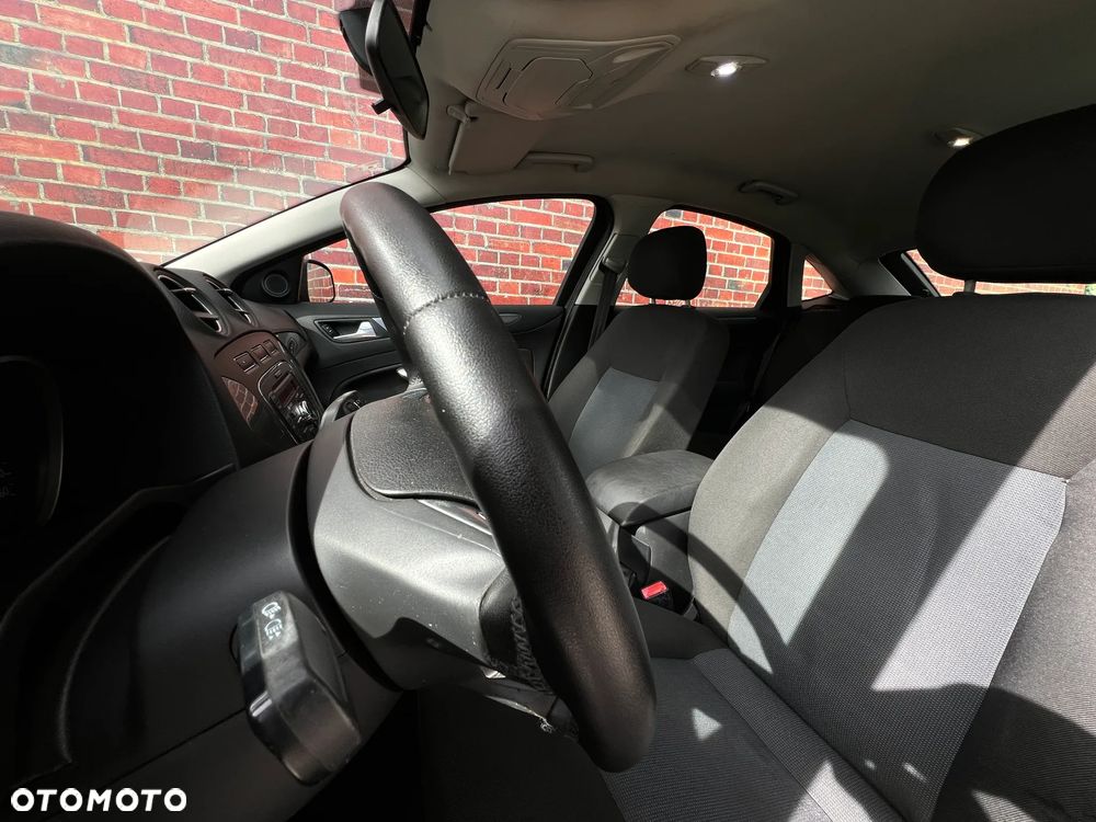 Ford Mondeo - 13