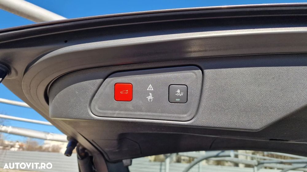 Peugeot 3008 BlueHDi 180 Stop & Start EAT8 GT - 15