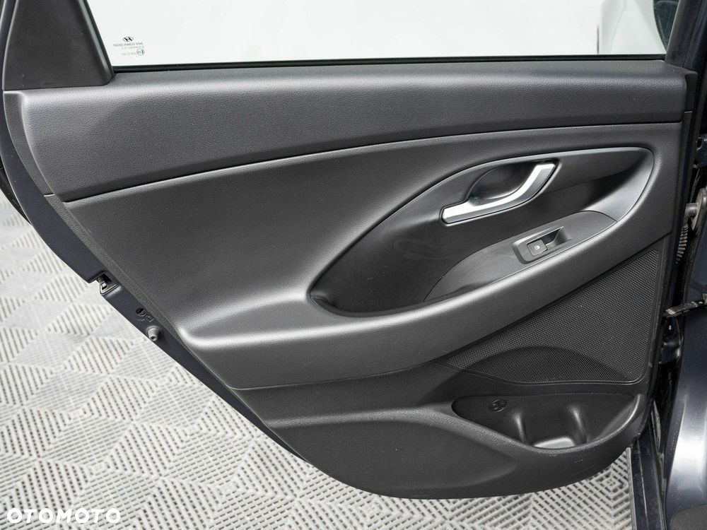 Hyundai i30 1.5 DPI Comfort - 23
