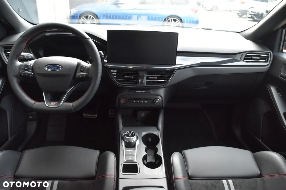 Ford Focus 2.3 EcoBoost ST X - 10