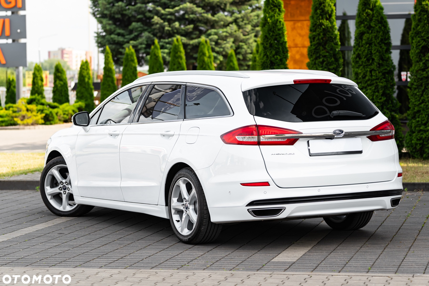 Ford Mondeo 2.0 TDCi Titanium PowerShift - 10