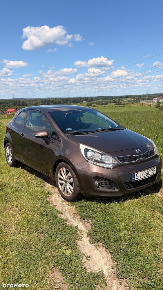 Kia Rio 1.1 crdi M - 1