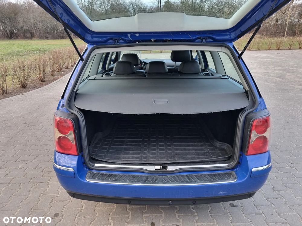 Volkswagen Passat - 19