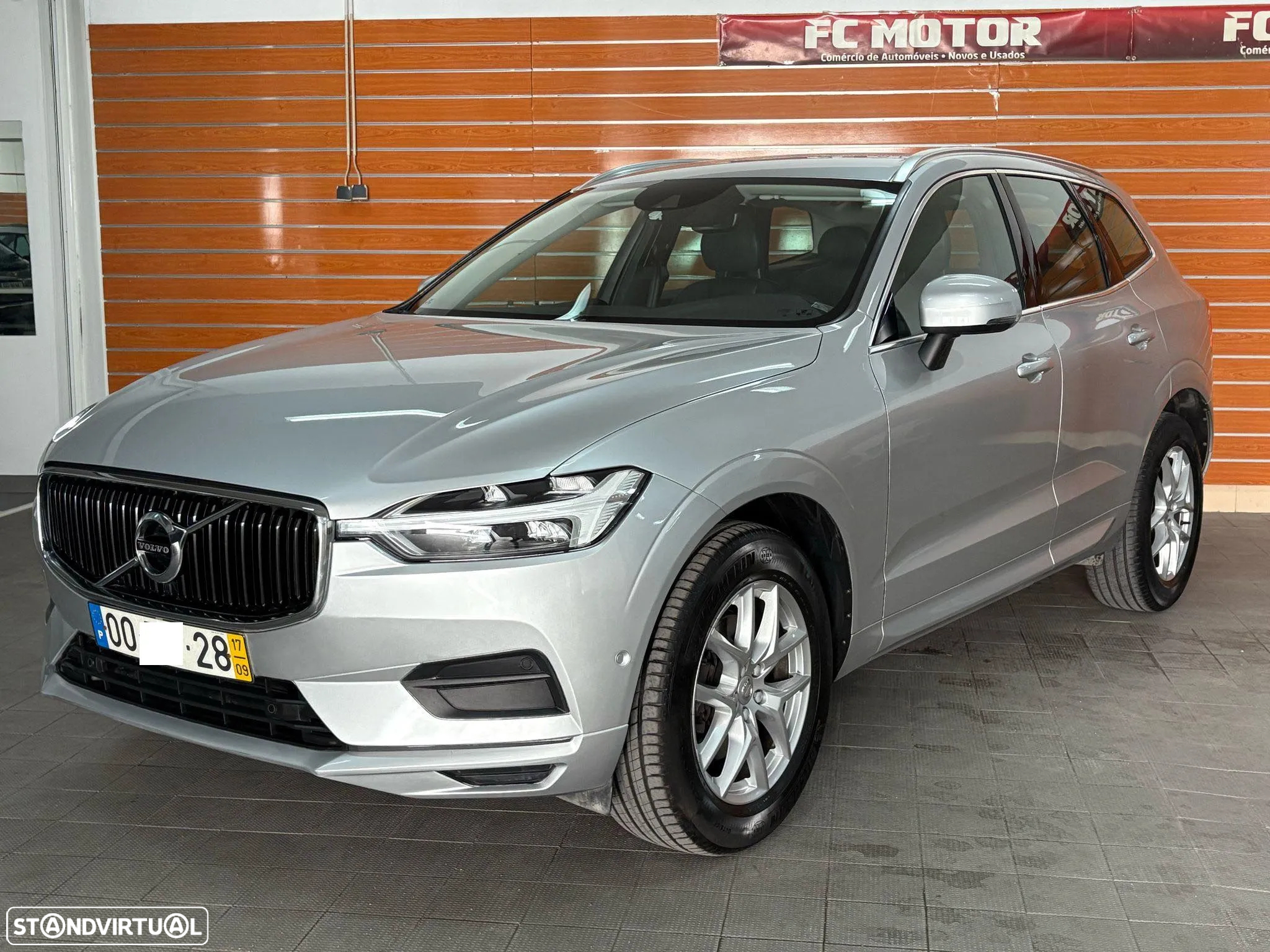 Volvo XC 60 2.0 D4 Momentum AWD Cluster A Geartronic - 2
