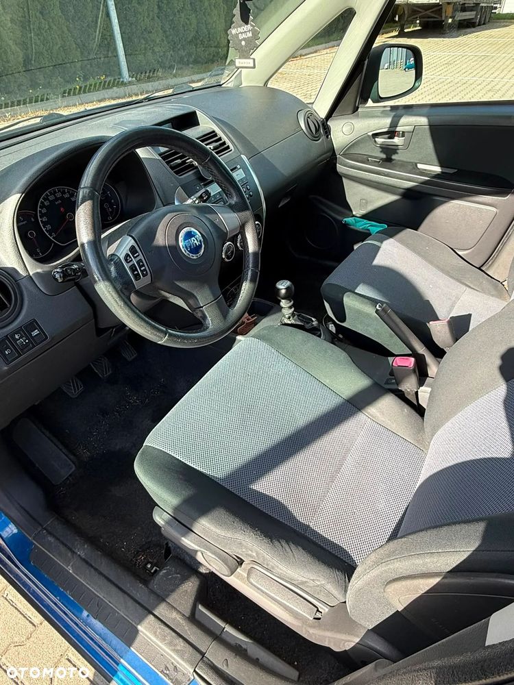 Fiat Sedici 1.9 Multijet 4x4 Dynamic - 11