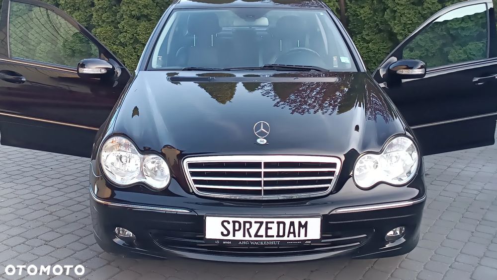 Mercedes-Benz Klasa C 180 Kompressor Avantgarde - 16